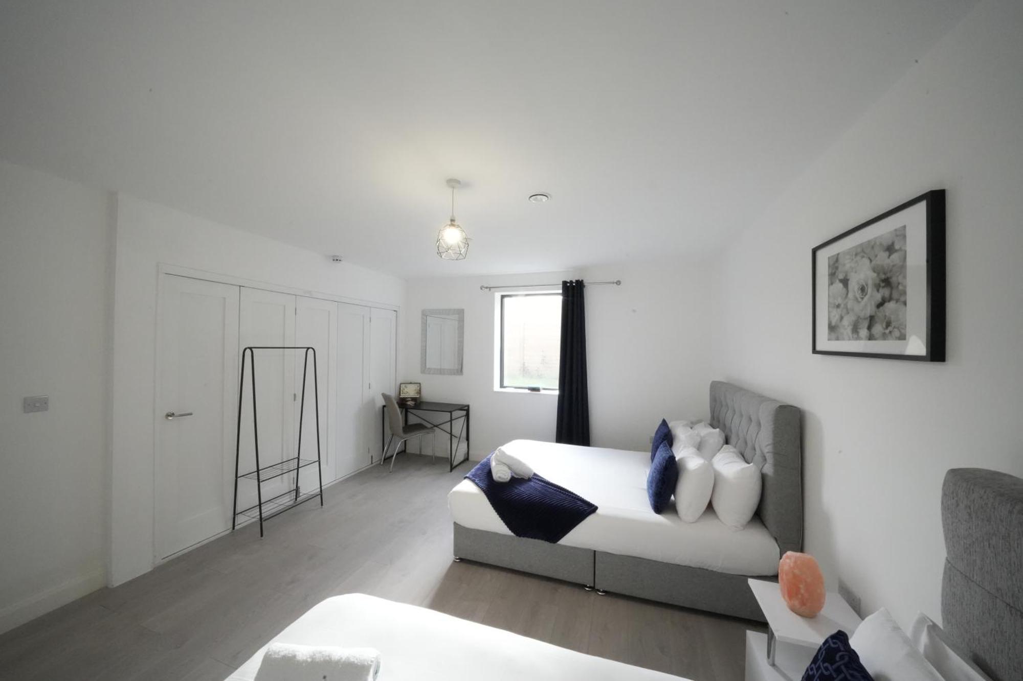 Ealing Broadway Great Stay 7-Minute Walk From The Underground Екстер'єр фото