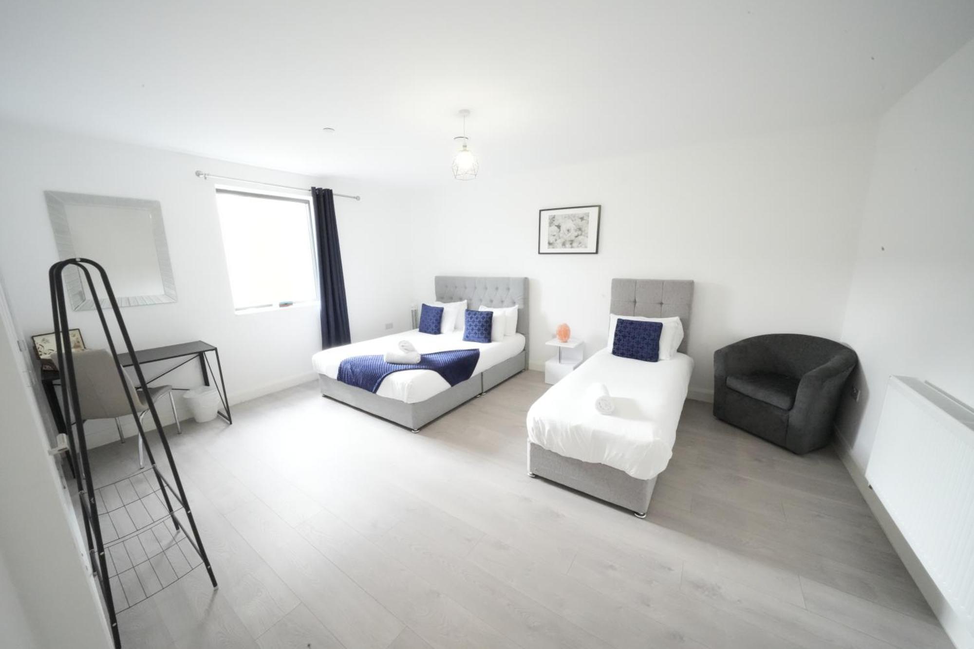 Ealing Broadway Great Stay 7-Minute Walk From The Underground Екстер'єр фото