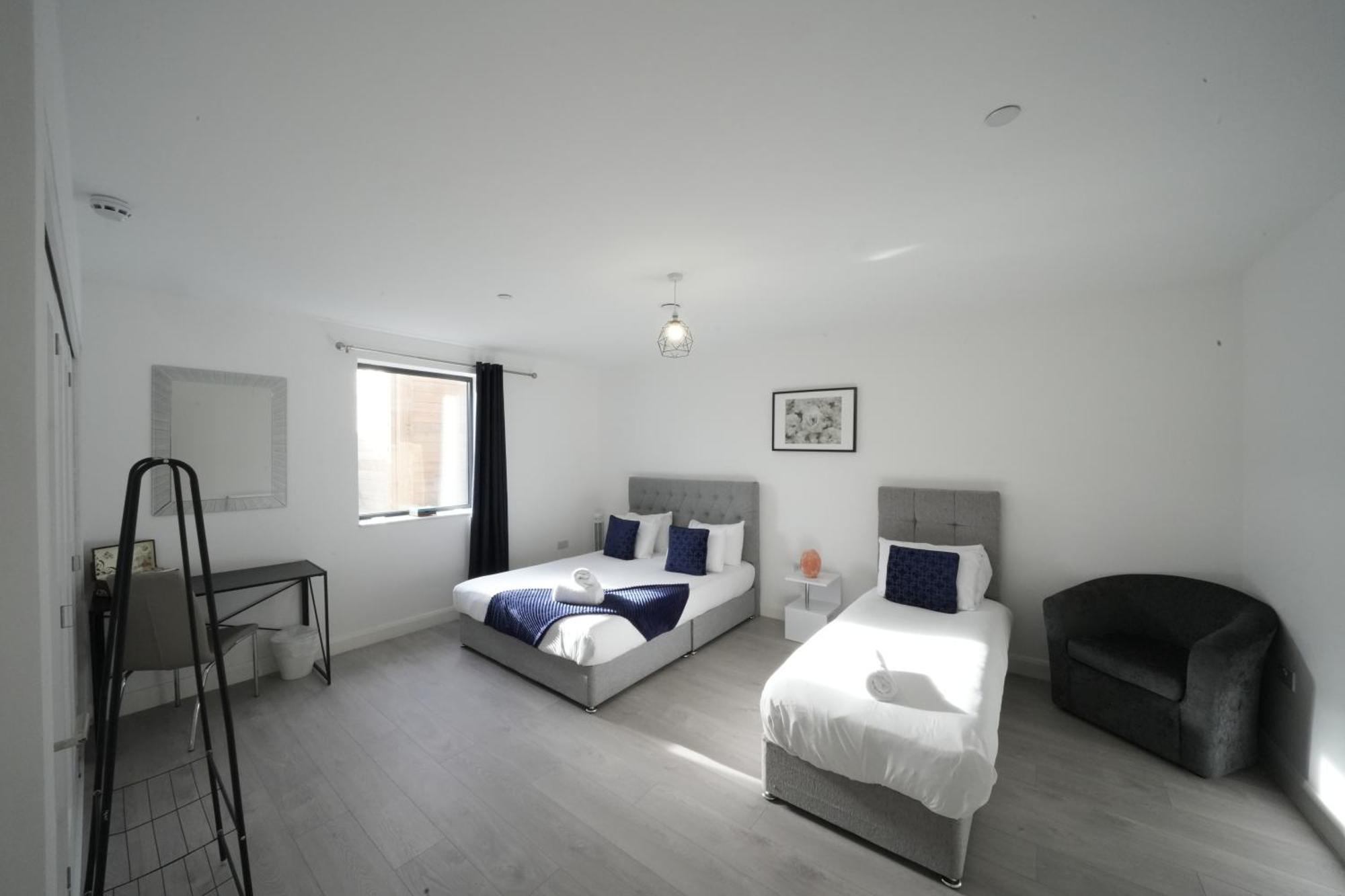 Ealing Broadway Great Stay 7-Minute Walk From The Underground Екстер'єр фото