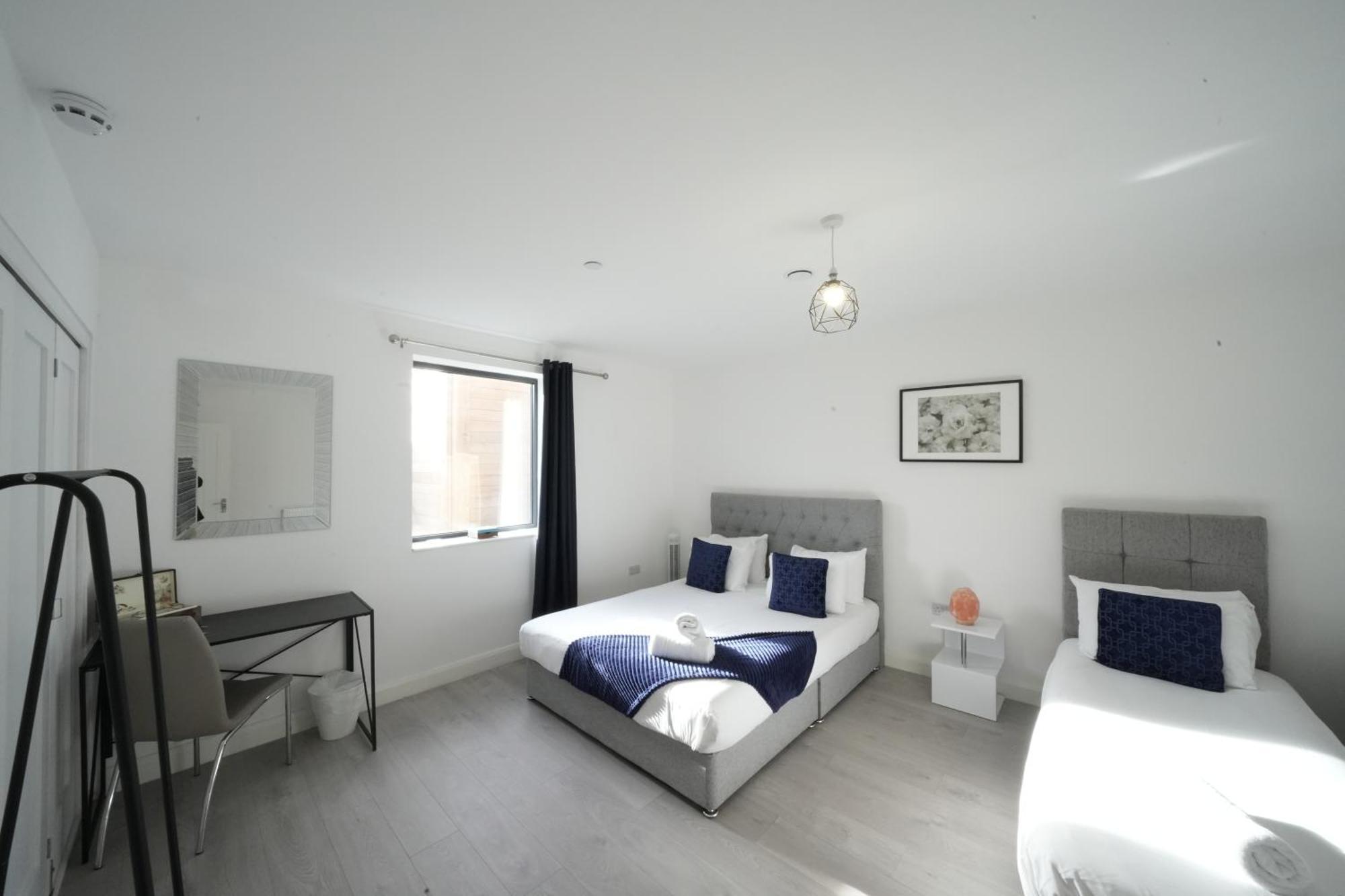 Ealing Broadway Great Stay 7-Minute Walk From The Underground Екстер'єр фото