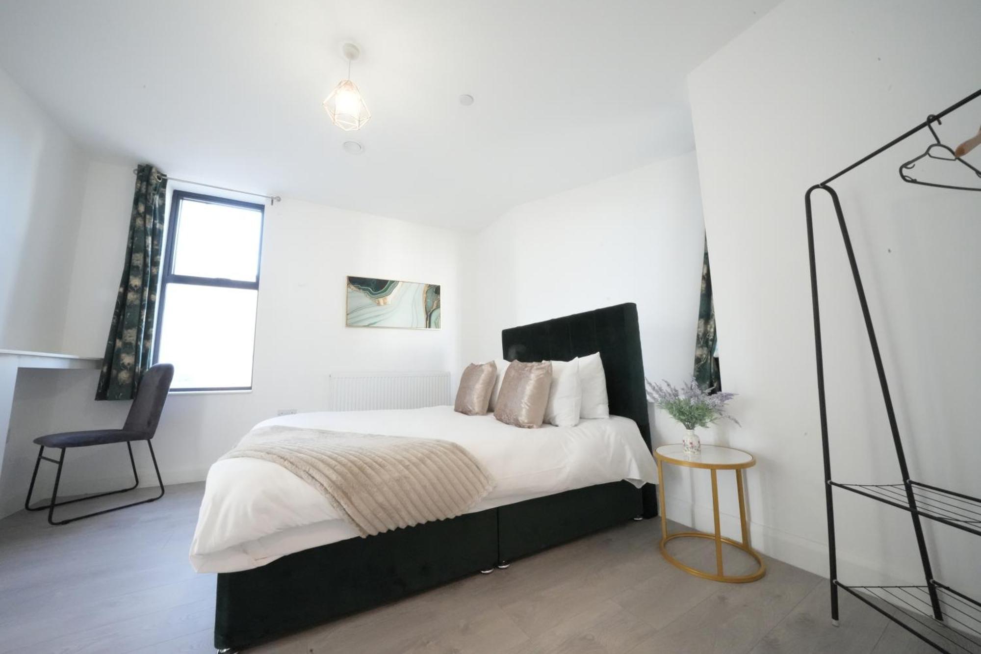 Ealing Broadway Great Stay 7-Minute Walk From The Underground Екстер'єр фото