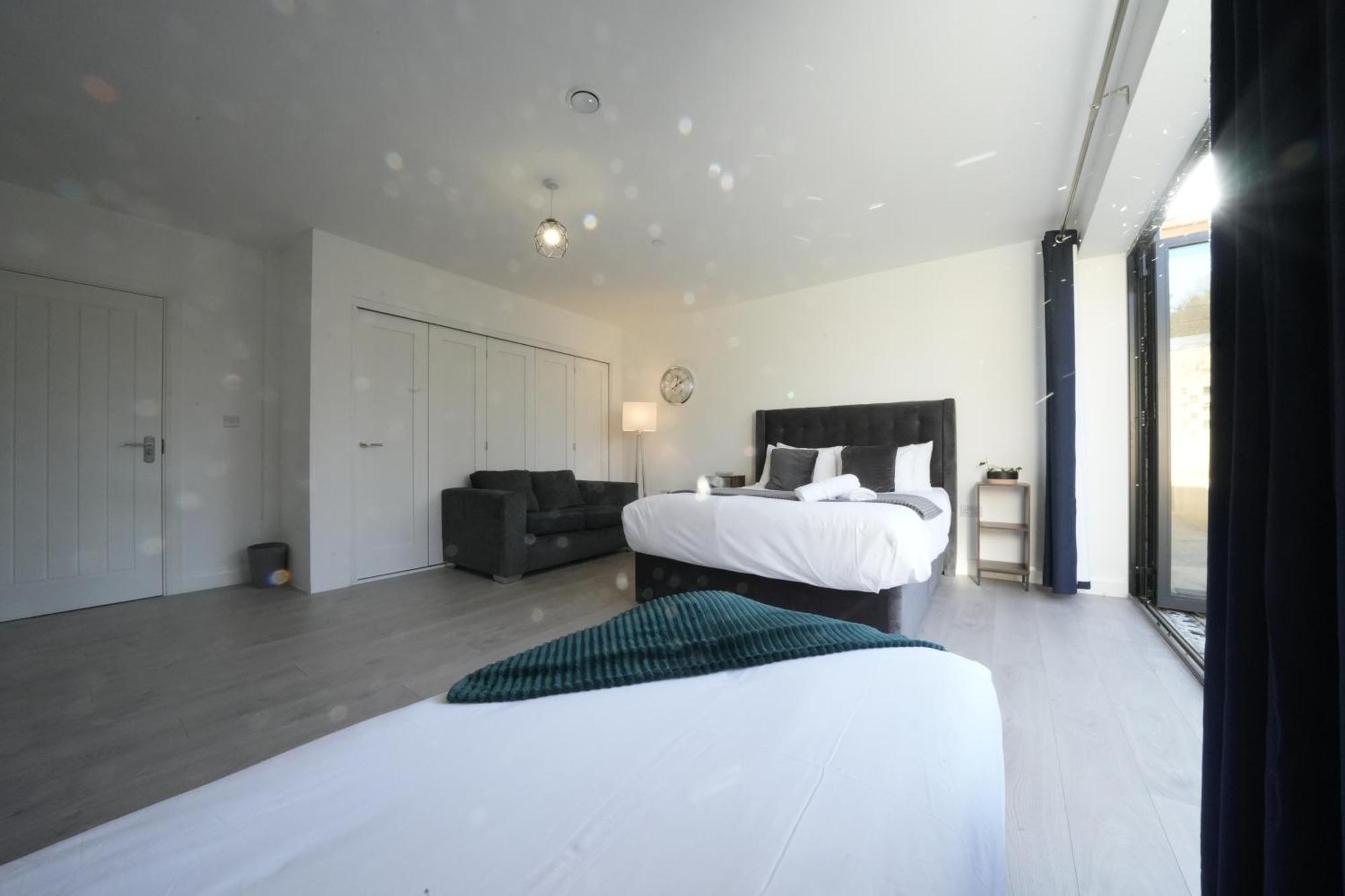 Ealing Broadway Great Stay 7-Minute Walk From The Underground Екстер'єр фото