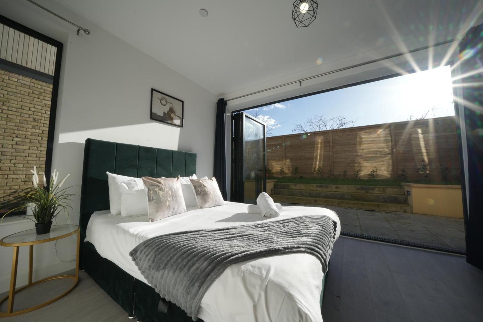 Ealing Broadway Great Stay 7-Minute Walk From The Underground Екстер'єр фото